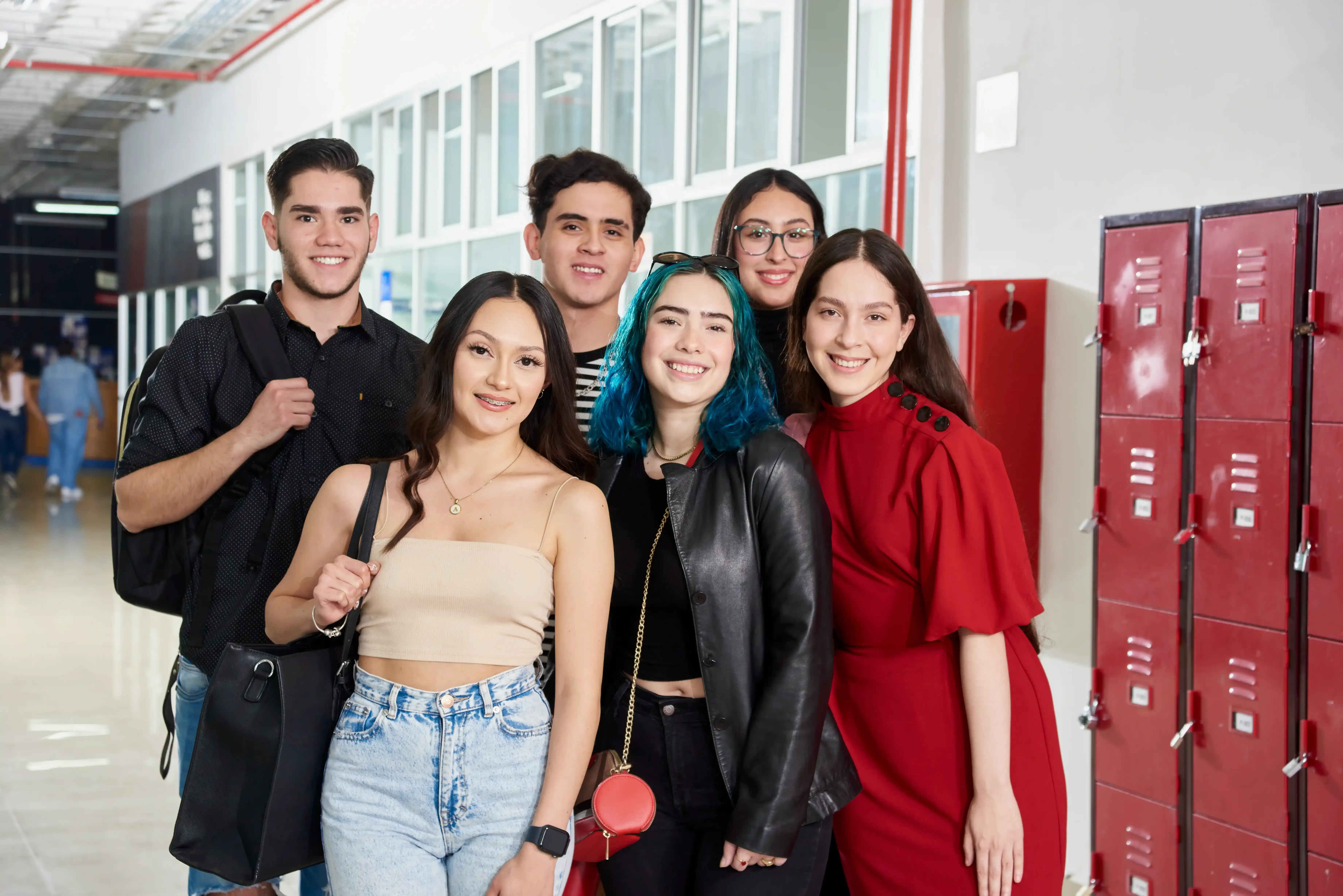 Suscríbete a nuestra Bolsa de Trabajo exclusiva UTEG